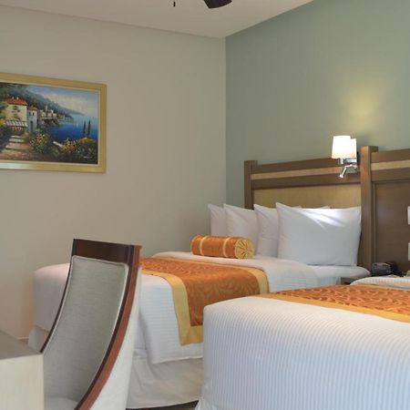 Hotel Villa Magna Poza Rica Dış mekan fotoğraf